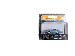 HO Scale Woodland Scenics Just Plug Comfy Cruise Coupe JP5596 - Picture 1 of 1