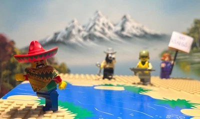 ICE Agents and Illegal Immigrant LEGO Minifigure Lot (w/ Free Karen Protester) - Image 1 of 4