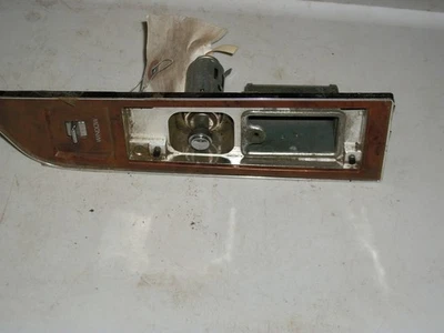 Interruptor de ventana de coche Lincoln Town 1990-1994 cenicero encendedor trasero derecho usado Foto 1 de 4