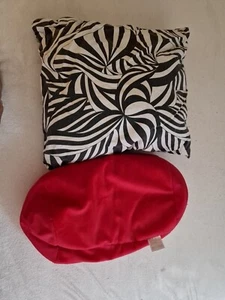 3 Kissen Rot Schwarz Weiss - Bild 1 von 5