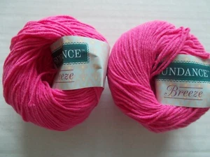 Sundance Breeze cotton blend yarn, Pink Robin (hot pink), lot of 2 (174 yds ea) - Picture 1 of 2