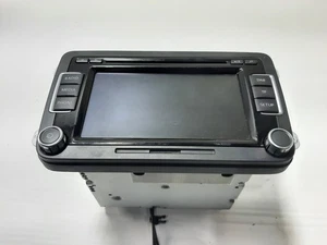 VW TIGUAN 5N Musik-Player mit GPS 3C8035195G 2.0 Diesel 103kw 2013 32979349 - Bild 1 von 8