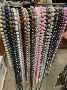 Vintage To Modern Bulk Lot Of 30 Plastic Bead Necklaces Perfect For Use Or Craft - Picture 1 of 5