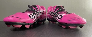 Umbro Girls Youth Soccer Cleats Shoes US Size 5 Pink & Black UMBYP17-PNK - Picture 1 of 9