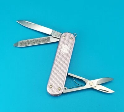 Navaja suiza Victorinox clásica algodón caramelo rosa alox ¡Multiherramienta! 58mm Foto 1 de 4