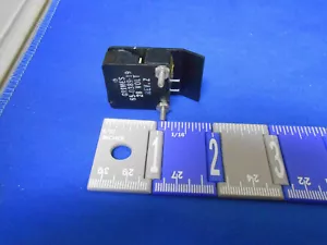 65-0389-19 GRIMES INDICATORE LUMINOSO 28V NUOVO VECCHIO MAGAZZINO - Foto 1 di 6
