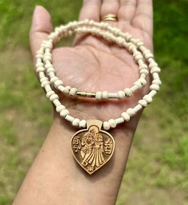 18" Carved Radha Krishna Pendant TULSI TULASI VAISHNAV ISKCON Mala Kanthi - Picture 1 of 3
