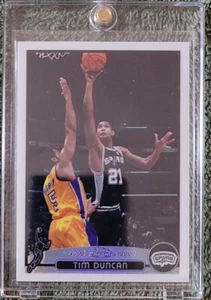2003-04 Topps Chrome Tim Duncan Refractor  - Picture 1 of 2