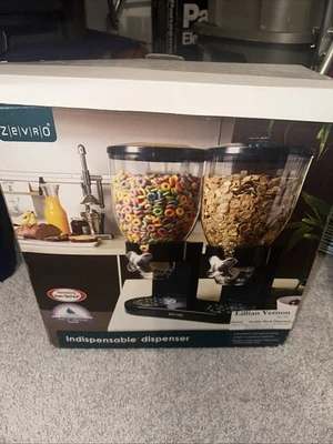 Dos Dispensador Doble 17.5 OZ Negro Cromo Miel-Can-Do Zevro Original Indispensable Foto 1 de 4