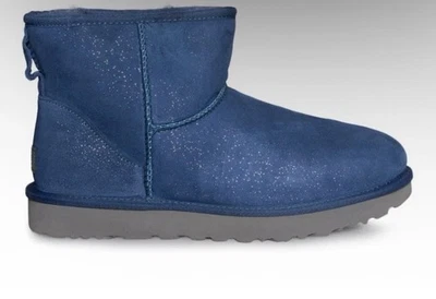 UGG CLASSIC MINI MILKY WAY BOTAS DE TORNOZELO FEMININAS JEANS ESCURO CAMURÇA PRETA EUA 7 /Reino Unido 5  - Imagem 1 de 4