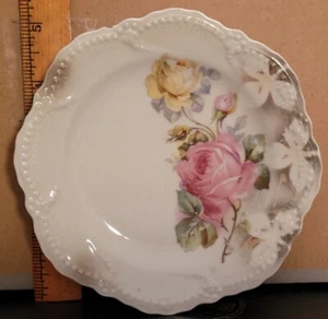 Vintage LEUCHTENBURG GERMANY CHINA PORCELAIN SAUCER PLATE ROSES THEME - Foto 1 di 9