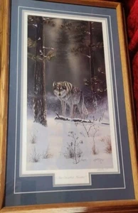 Rick Kelley "LE CHASSEUR D'OMBRES" Loup des bois art de la faune encadré 30,5 x 18,5" - Photo 1/7