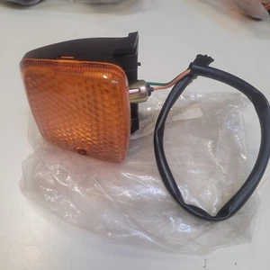 Freccia arrow posteriore rear sinistra left sx HONDA SA 50 VISION 33650-GY1-901 - Picture 1 of 2