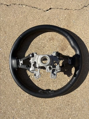 Volante de cuero Honda CR-V 2023-2025 - Original OEM Foto 1 de 4