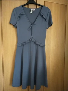 H&M Divided Short Sleeved Grey Dress Frill Feature Size Small 8-10 - Picture 1 of 7