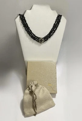 Collar JTV BBJ Plata Esterlina Espinela Negra 3 Hilos Floral Distintivo con Caja Foto 1 de 4