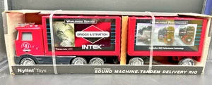 VTG Nylint Sound Machine Tandem Delivery Rig Briggs Stratton Intek Truck 9186-Z - Picture 1 of 16