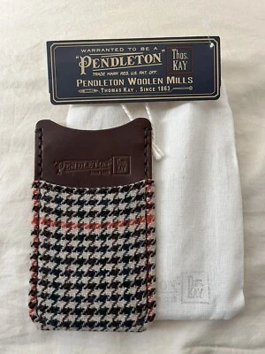 Pendleton Men's Thomas Kay Multi Houndstooth business & Credit Card Wallet Etc - Image 1 of 4