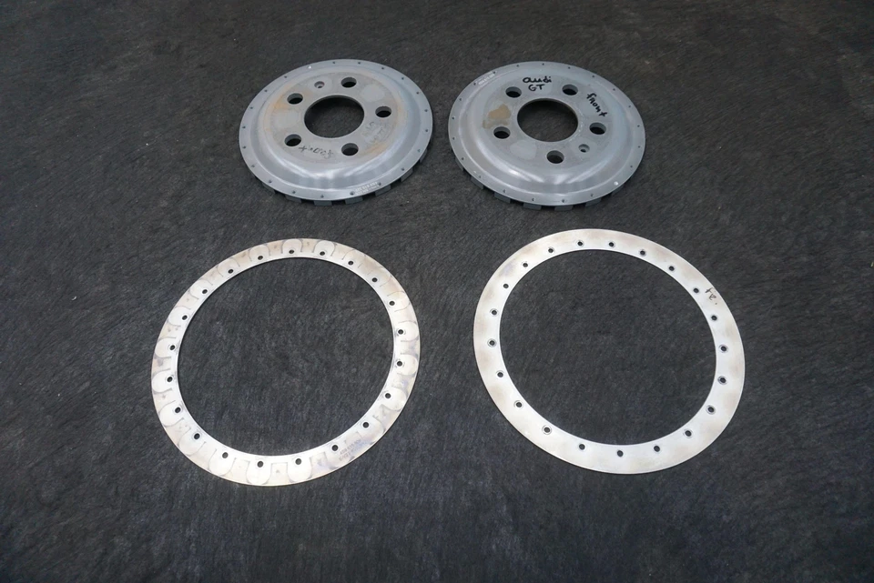 Juego de anillos de retención de sombreros de freno delanteros OEM 4S9615329 Audi R8 GT4 4S 2016-18 Foto 1 de 4