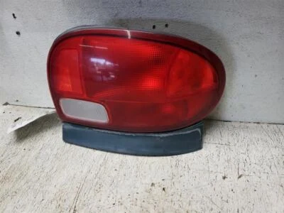 Luz trasera derecha pasajero 4 puertas compatible con 95-01 FIREFLY 1007531 Foto 1 de 4