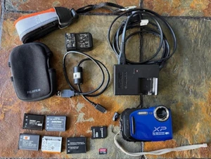 Fuji FinePix XP70 Digital Camera Blue Waterproof with Accessories - Picture 1 of 3