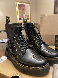 New Dr. Martens Black Rubber Air Wair Leather Boots Size Ladies 9 . Worn Once