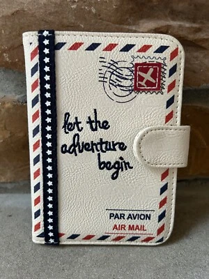 Estuche con soporte para pasaporte MIAMICA Let The Adventure Begin correo aéreo billetera de viaje Foto 1 de 4