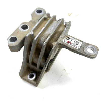 2014 Chevrolet Malibu GM Front Right Engine Mount 23144105 OEM - Image 1 of 4