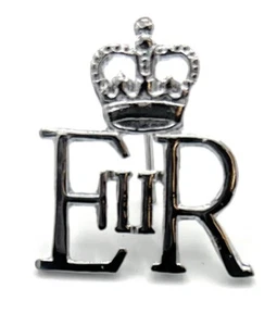 Badge Silver EIIR & Crown Size 25 x25 mm Sold Each R1501 - Picture 1 of 3
