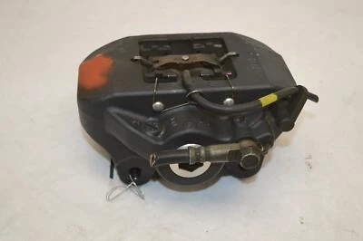 08-16 LEXUS LS600HL PINZA FRENO TRASERA DERECHA OEM Foto 1 de 3