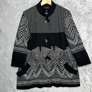 Ali Miles Top Damen groß schwarz weiß geometrische Struktur Strick große Knöpfe kunstvoll - Bild 1 von 10