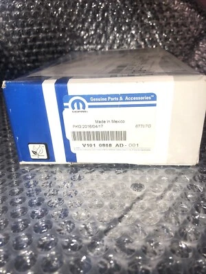 PASTILLAS FRENO DELANTERAS OE MOPAR V1010868AD JEEP GRAND CHEROKEE 05-10 COMMANDER 06-10 Foto 1 de 2