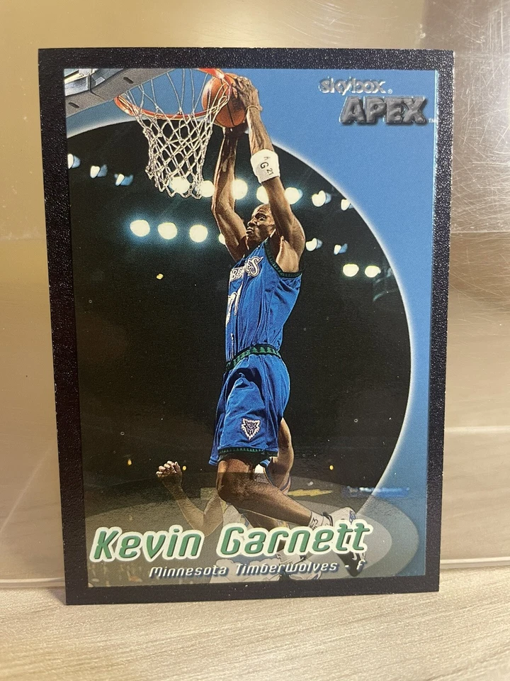 1999-00 Skybox Apex Kevin Garnett #36 Minnesota Timberwolves HOF CELTICS - Image 1 of 1