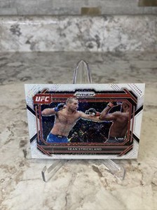 2023 UFC PANINI PRIZM SEAN STRICKLAND WHITE SPARKLE #61 SSP