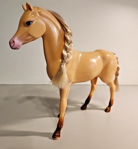 2002 Mattel Barbie Horse~ Flowing Mane and Tail in Light Blonde and Blue Eyes - Picture 1 of 8