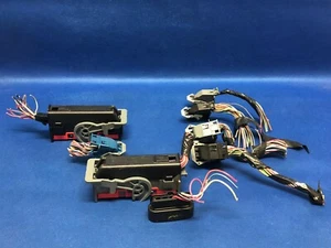 WIRING HARNESS PLUG CONNECTOR FORD MUSTANG FUSE BOX BCM FUSEBOX 4R3T-14B476-BS - Picture 1 of 3