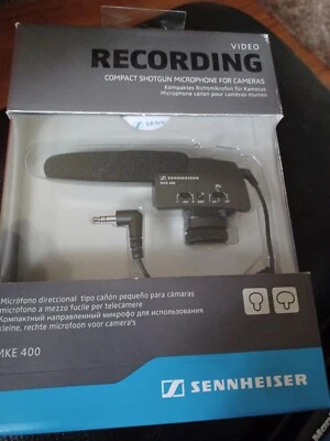 Micrófono para cámara de escopeta Sennheiser MKE 400 Foto 1 de 2