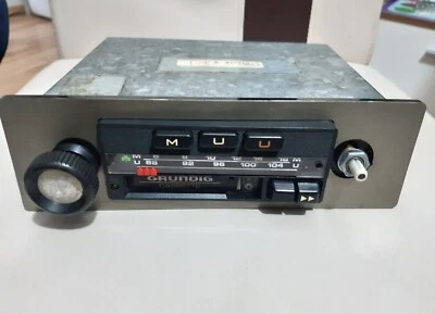 Altes Autoradio von Grundig FTZ U101, Oldtimer 9.18008-11 Kassettenradio  - Bild 1 von 4