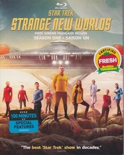 STAR TREK STRANGE NEW WORLDS SEASON ONE BLURAY SET with Anson Mount & Ethan Peck