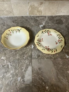 Better Homes and Gardens zuppiera cereali toscani 8” e piatto insalata 9” - Foto 1 di 7