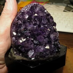 LARGE AMETHYST CRYSTAL CLUSTER CATHEDRAL GEODE URUGUAY POLISHED wood stand - Picture 1 of 5