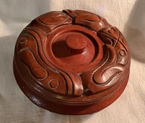 Carved Wooden Lidded Trinket Box - Picture 1 of 6