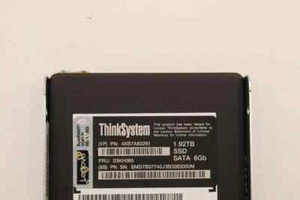 NEW Lenovo/IBM ThinkSystem 03KH065 4XB7A82261 2.5" SFF 1.92TB SATA 6Gb HS SSD - Picture 1 of 4