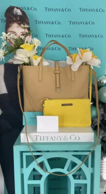 Tiffany & Co бежевый желтый сумка с короткими ручками сумочки телячьей кожи мешок ремень двусторонний - Изображение 1 из 4