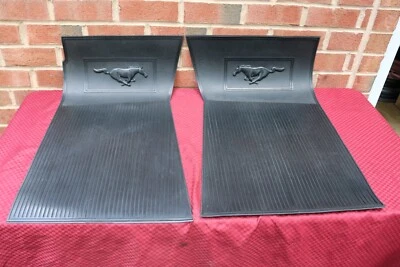 65-73 Mustang Shelby CJ SCJ CONVERTIBLE FOMOCO ALFOMBRILLAS NEGRAS FT SOBREVIVIENTES Foto 1 de 4