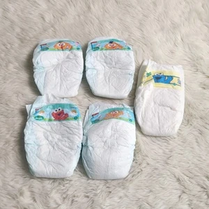Vintage 2009 Pampers Diapers Size 1 Elmo Sesame Street Set Of 5  - Picture 1 of 5