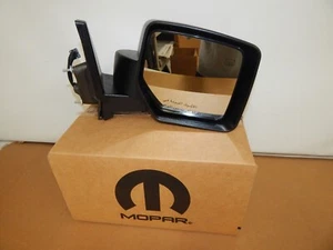 New OEM 2007-2017 Jeep Patriot Heated Right RH Passenger Side Mirror Black - Foto 1 di 8