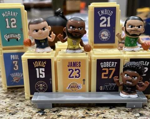 NBA Teenymates S6 Lockers + Real Player Figures - New Stock 2/15 Cover