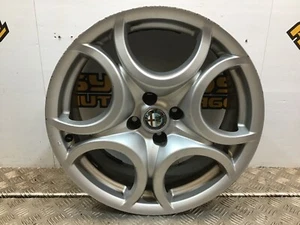 Alfa Romeo Mito 2010 7J 17"" rueda de aleación X1 Et39 P/N: 156078674 - Imagen 1 de 11