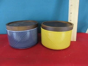 Large Ceramic Salt & Pepper Jars Dishes with Wooden Lids 4" Across and 3" Tall - Picture 1 of 4